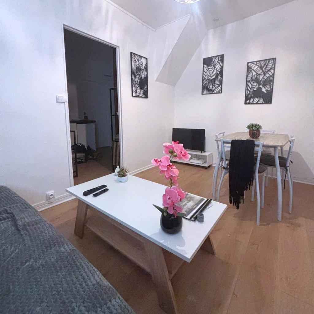 Ferienwohnung L'Echappee Belle Pour 5 Saint-Quentin  Exterior foto